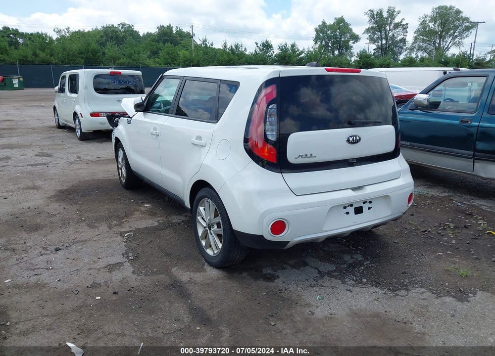 2018 KIA SOUL VIN: KNDJP3A52J7623690