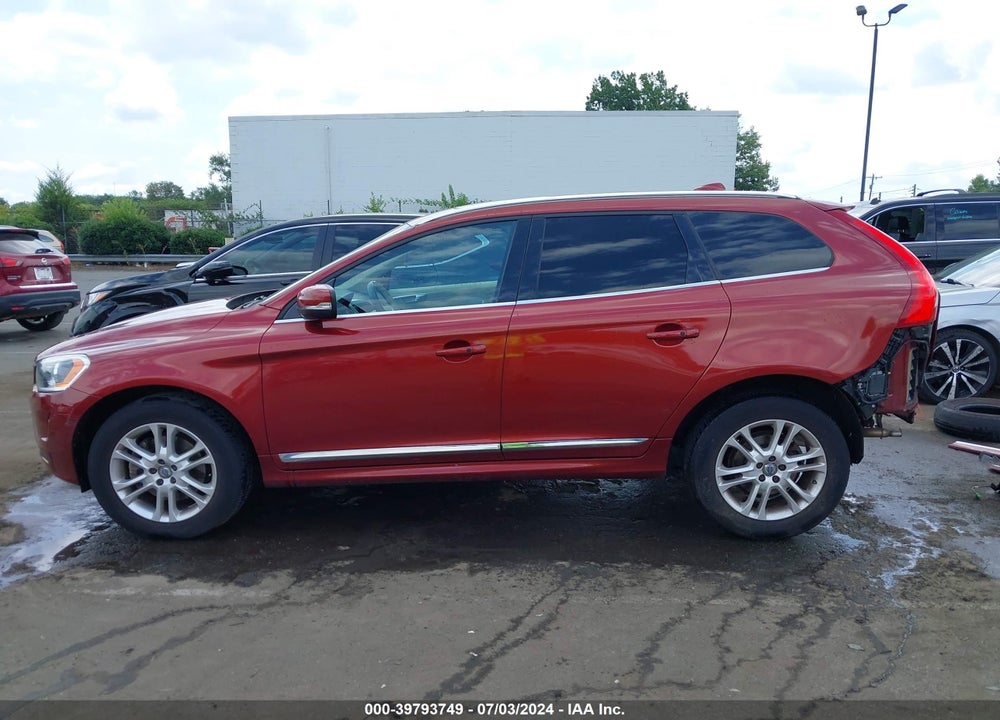 2015 VOLVO XC60 T5 PREMIER VIN: YV440MDK5F2711224