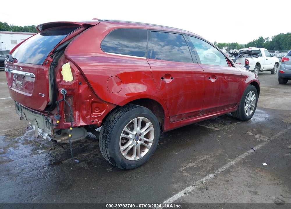 2015 VOLVO XC60 T5 PREMIER VIN: YV440MDK5F2711224