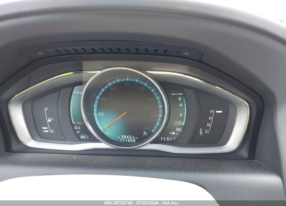 2015 VOLVO XC60 T5 PREMIER VIN: YV440MDK5F2711224