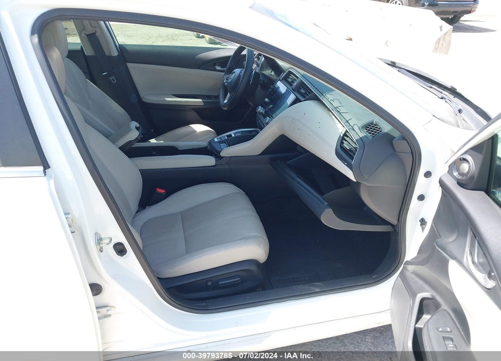 2019 HONDA INSIGHT TOURING VIN: 19XZE4F9XKE000944
