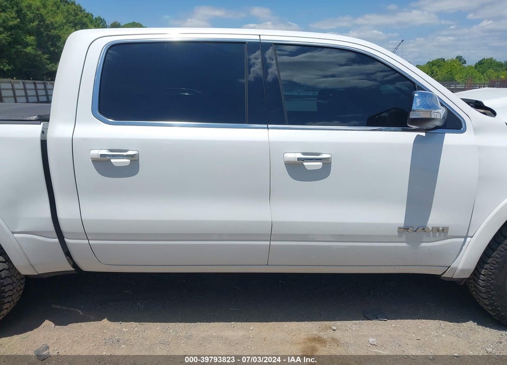 2020 RAM 1500 LAIE  4X4 5'7 BOX VIN: 1C6SRFJT3LN145171