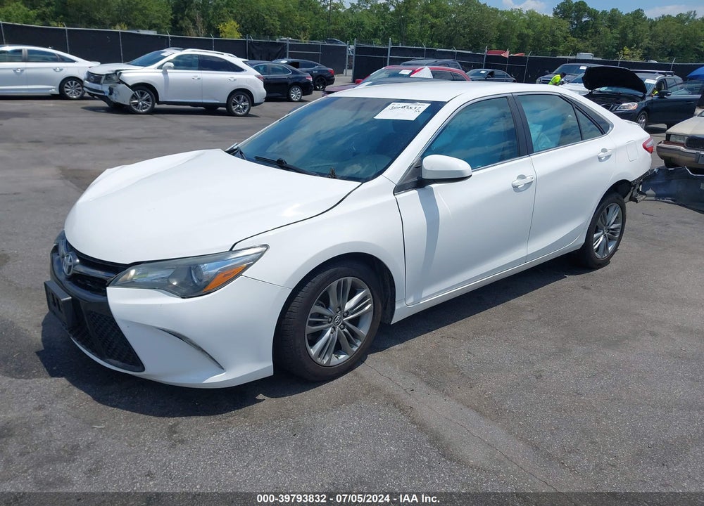 2015 TOYOTA CAMRY SE VIN: 4T1BF1FKXFU073525