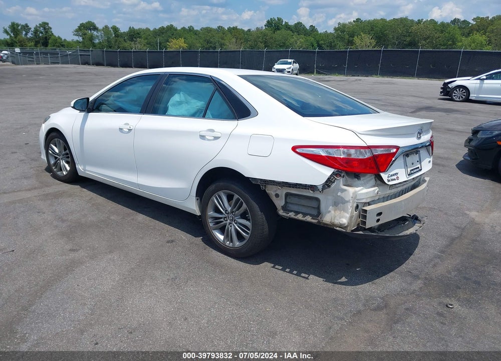 2015 TOYOTA CAMRY SE VIN: 4T1BF1FKXFU073525