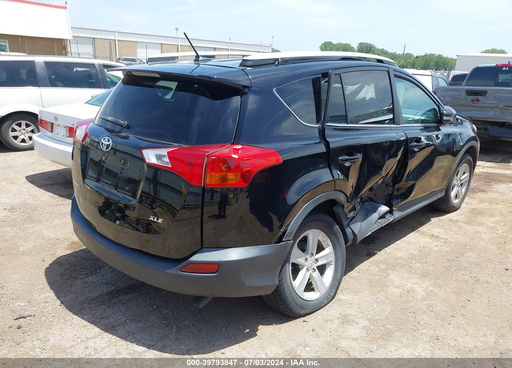 2014 TOYOTA RAV4 XLE VIN: 2T3WFREV0EW118733