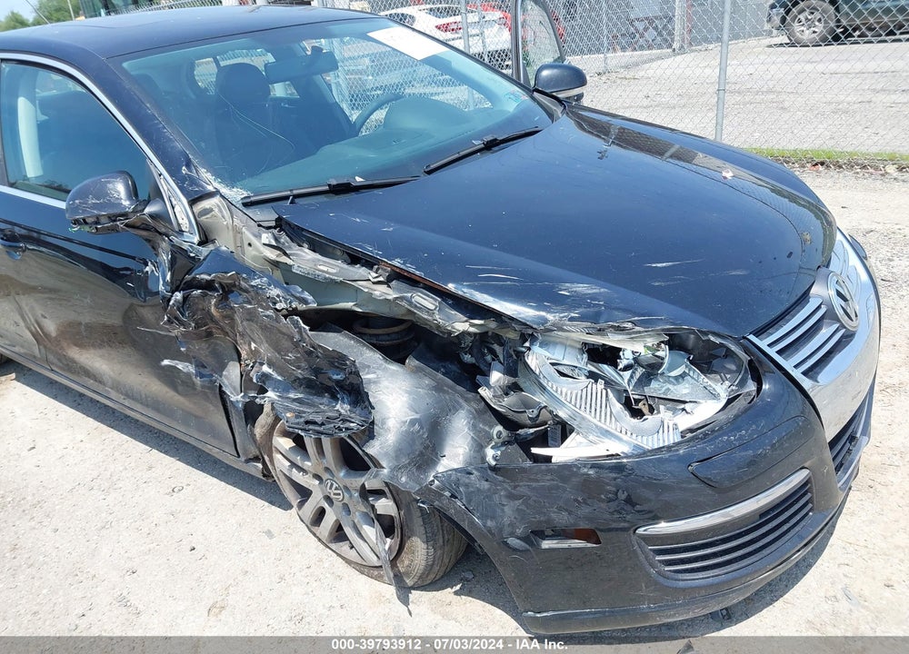 2007 VOLKSWAGEN JETTA VIN: 3VWEF71K27M169079