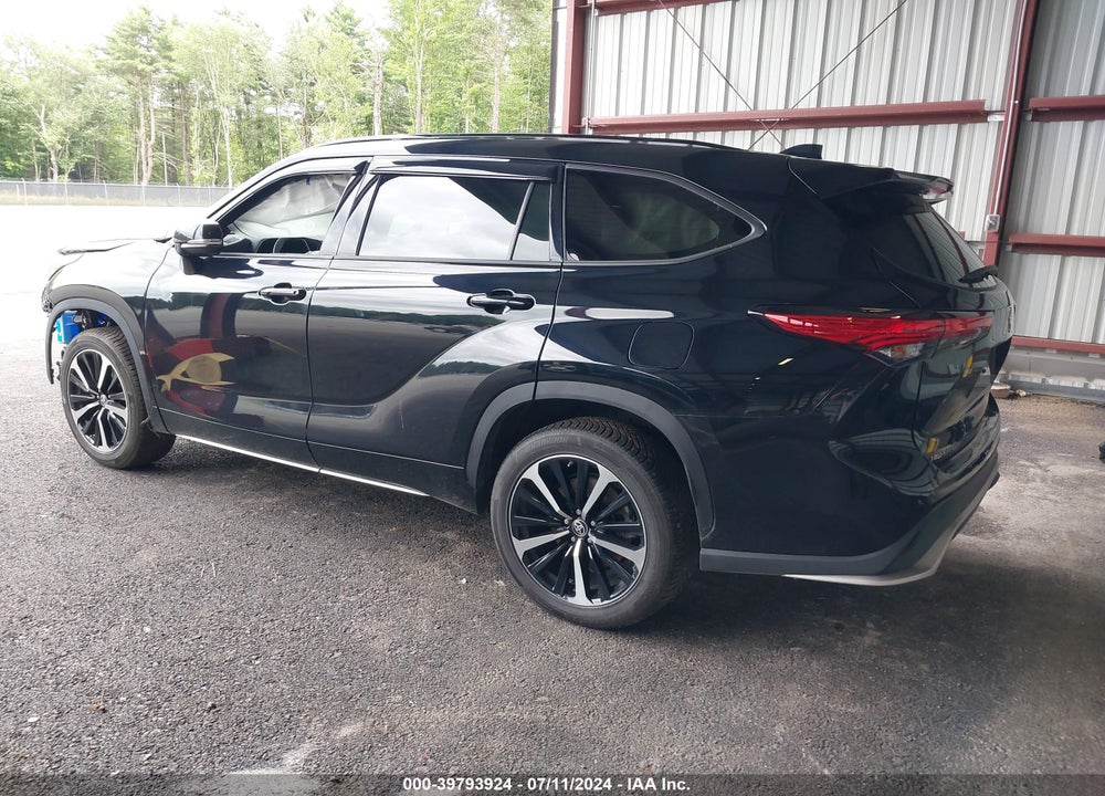 2022 TOYOTA HIGHLANDER XSE VIN: 5TDLZRBH0NS239756