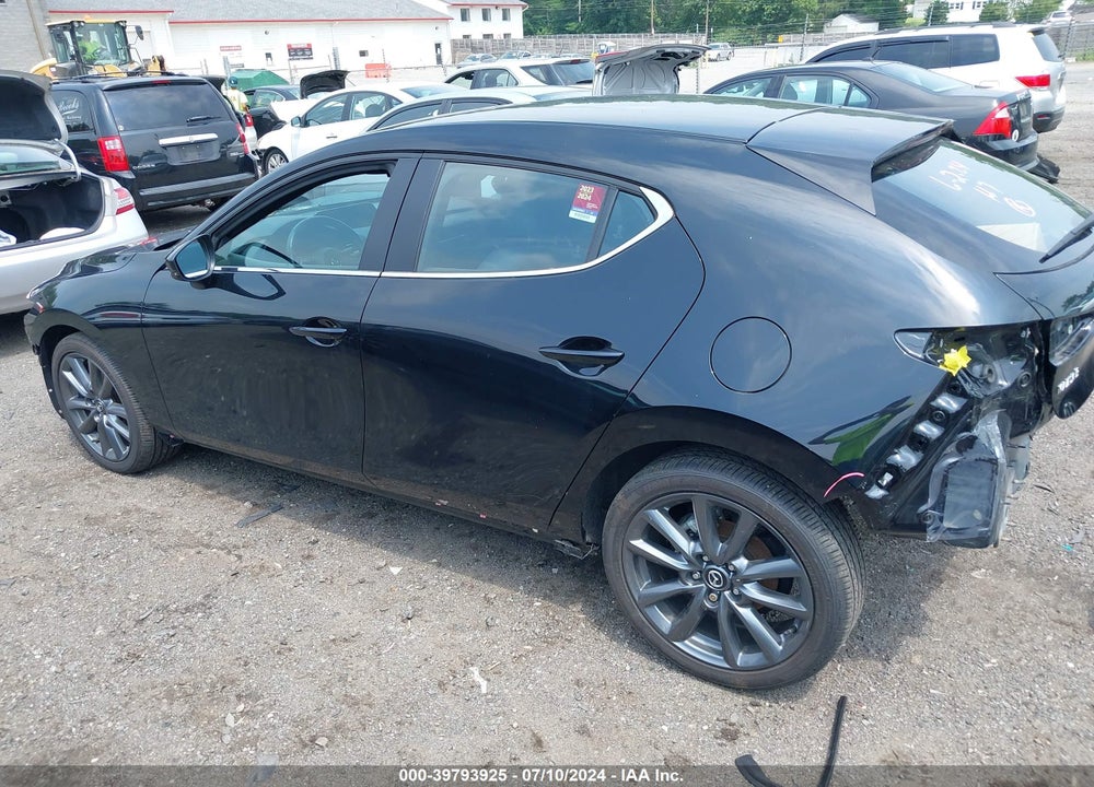 2023 MAZDA 3 2.5 S SELECT VIN: JM1BPAKM1P1617082