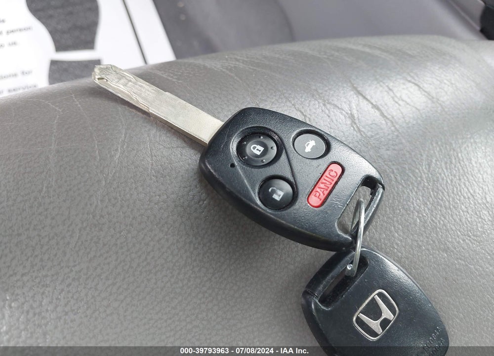 2009 HONDA CIVIC EX-L VIN: 1HGFA16909L021155