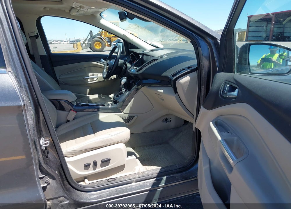2015 FORD ESCAPE TITANIUM VIN: 1FMCU9J9XFUB76120