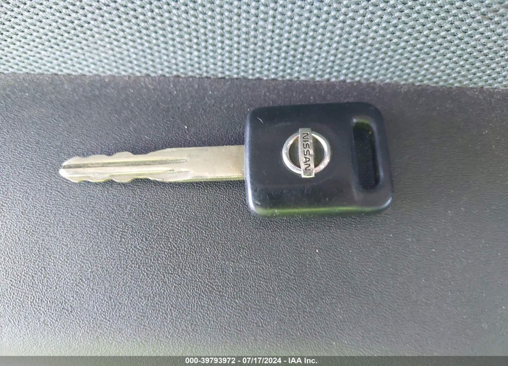 2006 NISSAN TITAN SE VIN: 1N6BA07A86N576156