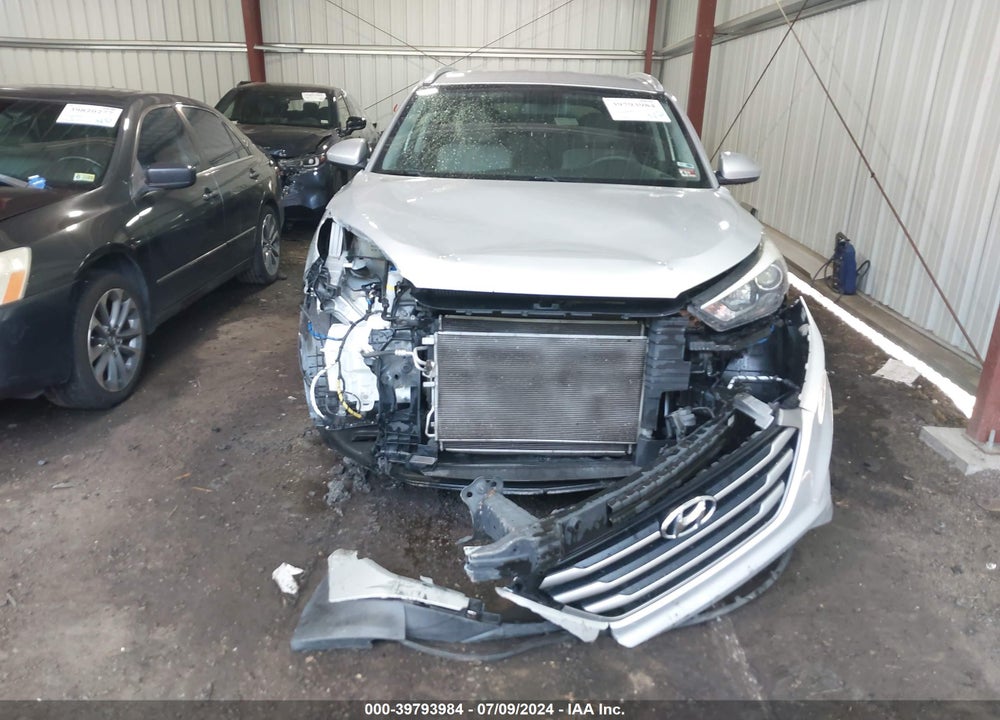 2018 HYUNDAI TUCSON SEL VIN: KM8J33A42JU754375