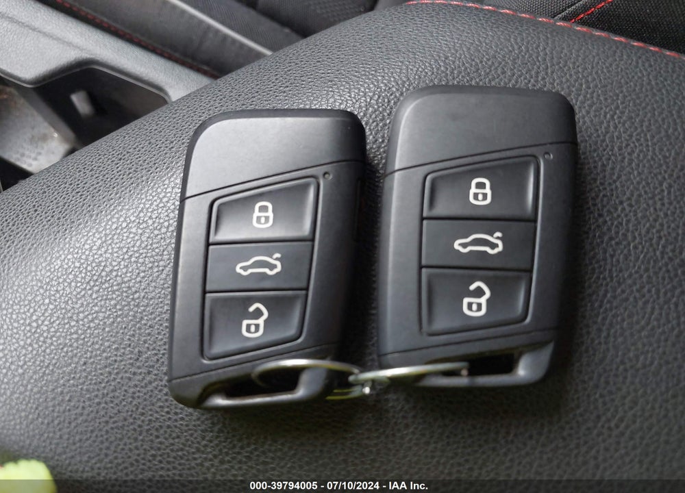 2021 VOLKSWAGEN JETTA GLI 2.0T AUTOBAHN/2.0T S VIN: 3VW6T7BU5MM020481