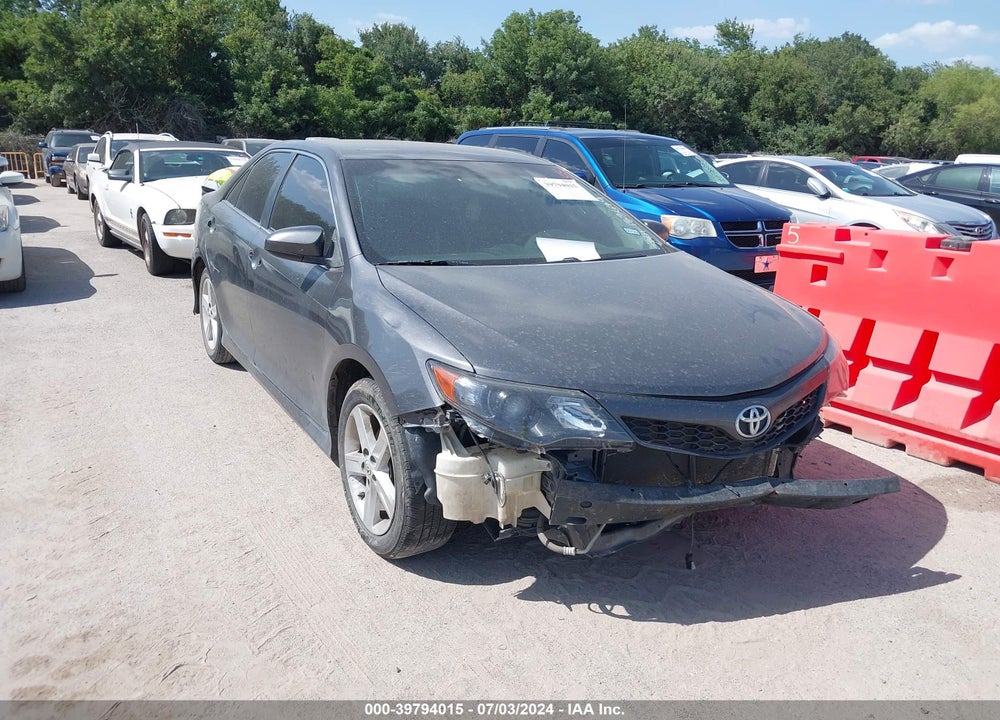 2012 TOYOTA CAMRY SE VIN: 4T1BF1FK1CU183679