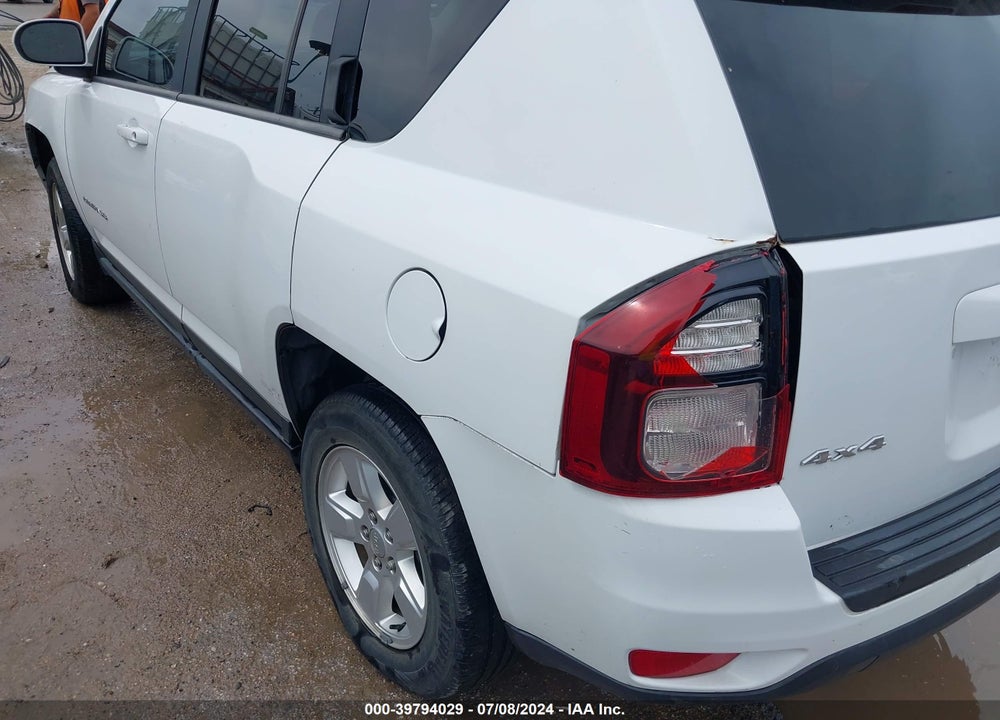 2014 JEEP COMPASS LATITUDE VIN: 1C4NJCEA7ED542041