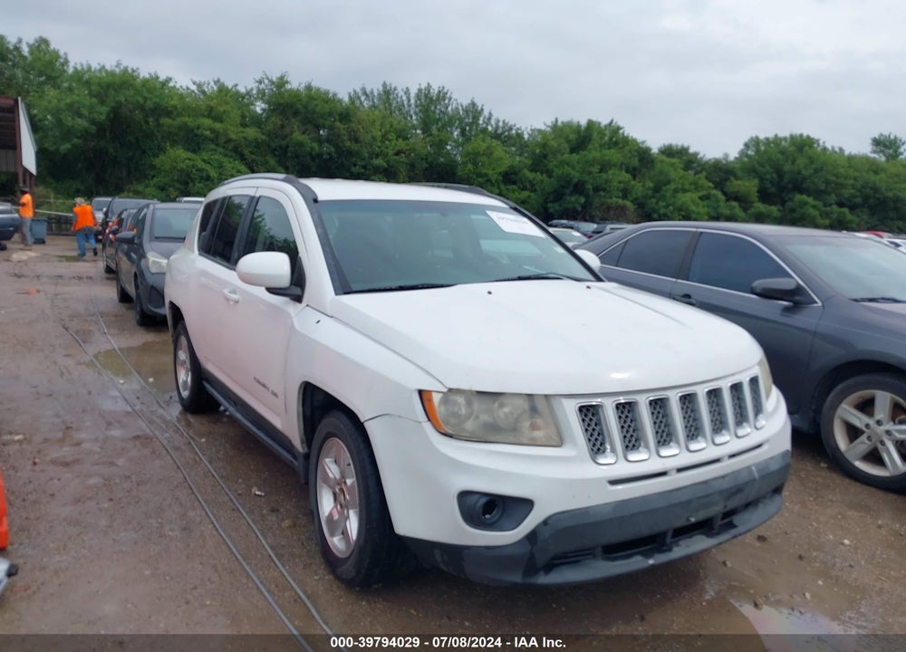 2014 JEEP COMPASS LATITUDE VIN: 1C4NJCEA7ED542041