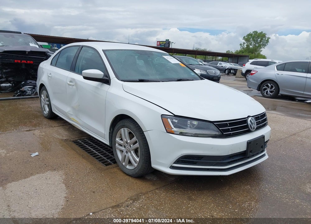 2018 VOLKSWAGEN JETTA 1.4T S VIN: 3VW2B7AJ4JM210910