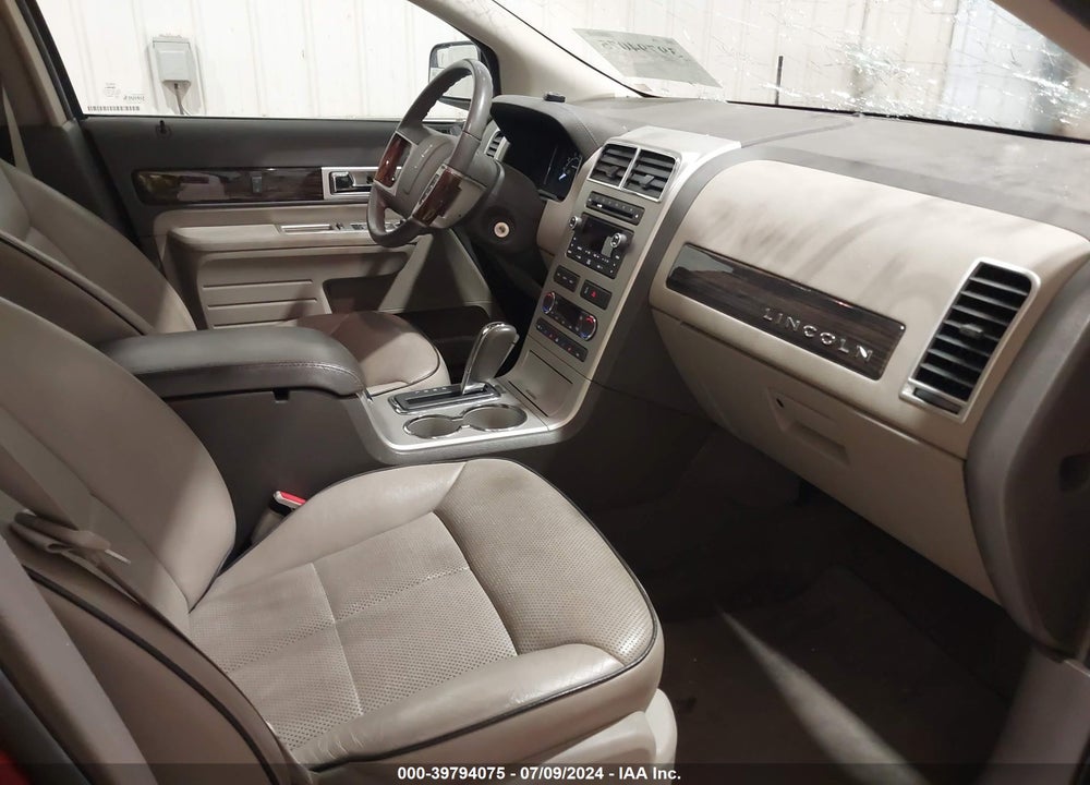 2010 LINCOLN MKX VIN: 2LMDJ8JC1ABJ30214
