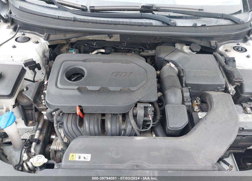 2015 HYUNDAI SONATA SE VIN: 5NPE24AF5FH188424