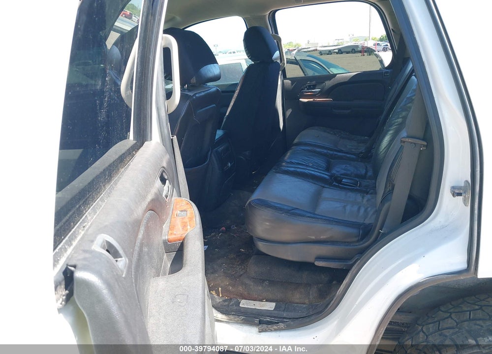 2007 CHEVROLET TAHOE LT VIN: 1GNFC13087R382357