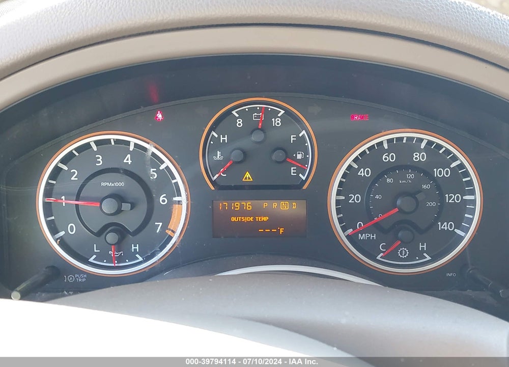 2015 NISSAN ARMADA SV VIN: 5N1BA0ND6FN609733