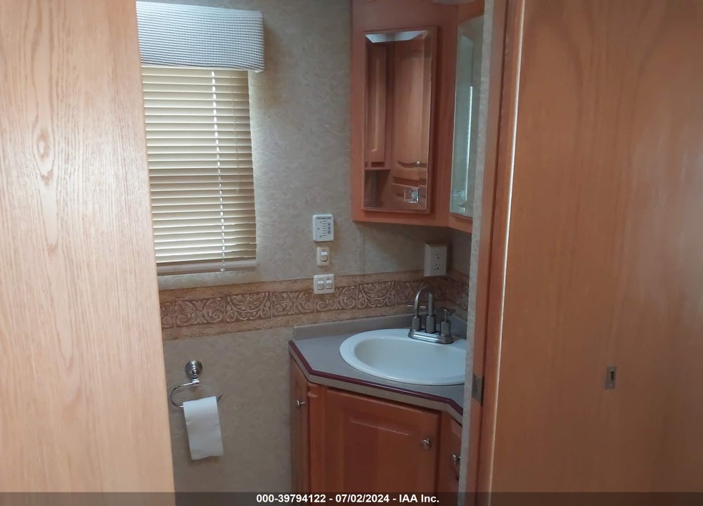 2008 SPARTAN MOTORS MOTORHOME VIN: 4VZBT1D988C062981