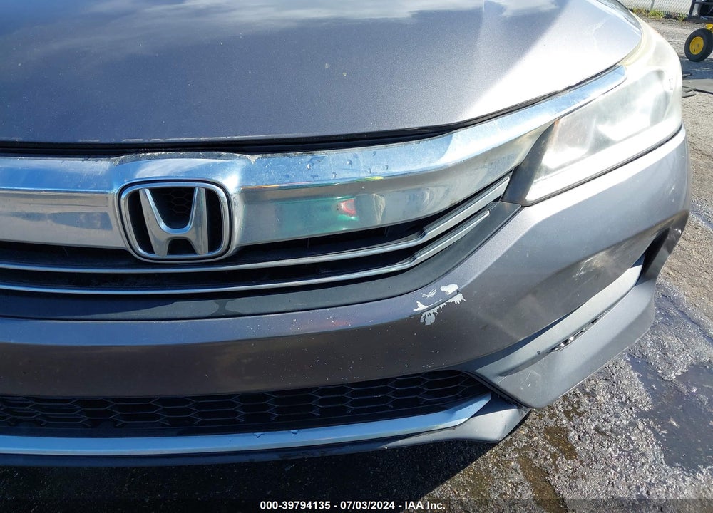 2017 HONDA ACCORD LX VIN: 1HGCR2F38HA009844