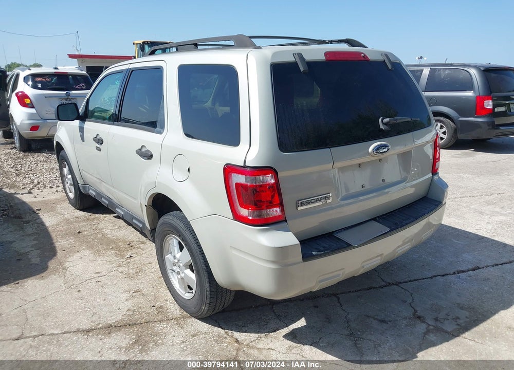 2008 FORD ESCAPE XLT VIN: 1FMCU03188KD66810