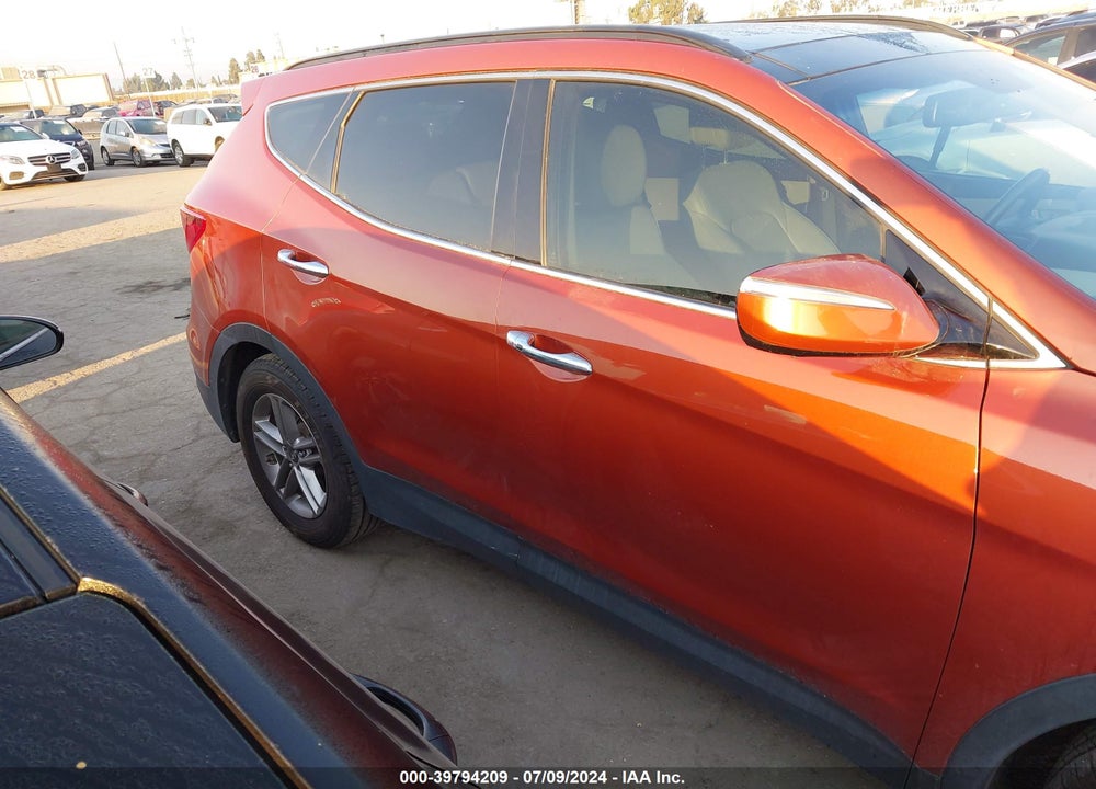 2017 HYUNDAI SANTA FE SPORT 2.4L VIN: 5XYZUDLB8HG447181