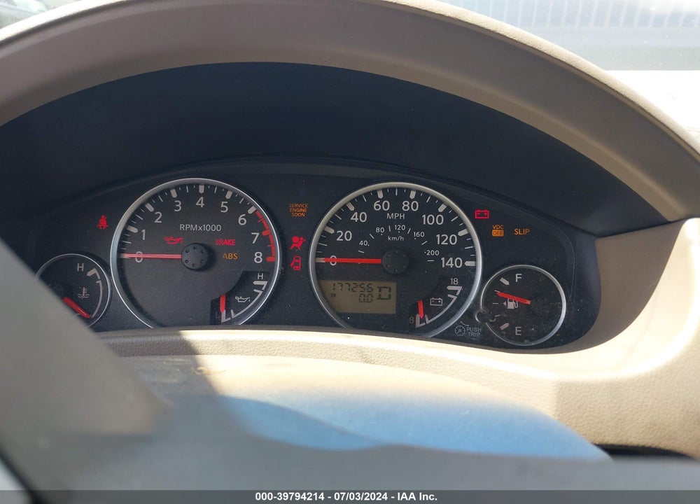 2008 NISSAN PATHFINDER LE V8 VIN: 5N1BR18A18C628575