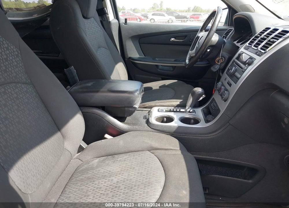 2012 GMC ACADIA SLE VIN: 1GKKRPED6CJ307369