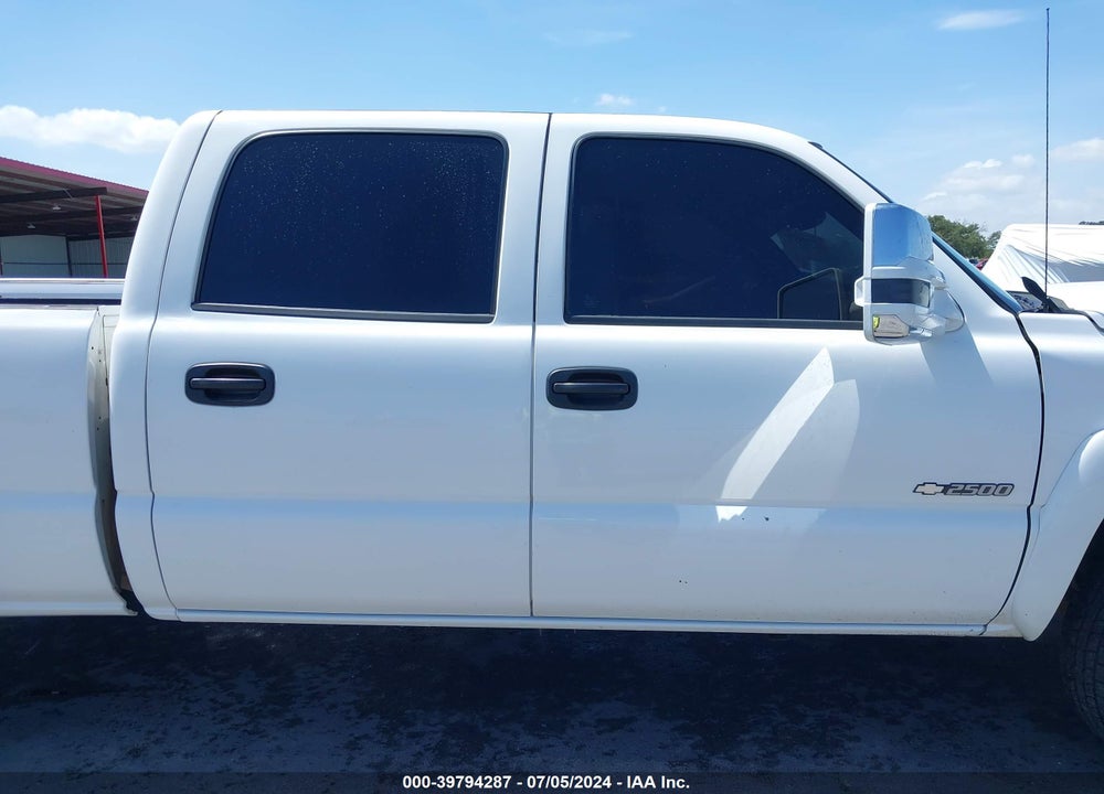 2004 CHEVROLET SILVERADO 2500 VIN: 1GCGC23U24F111409