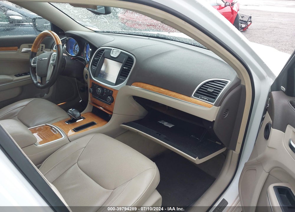 2013 CHRYSLER 300C VIN: 2C3CCAEG3DH685150