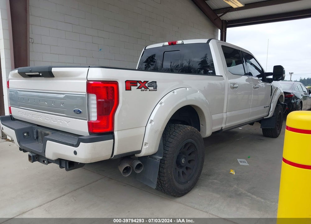 2018 FORD SUPER DUTY F-350 SRW PLATINUM VIN: 1FT8W3BT7JEC02803