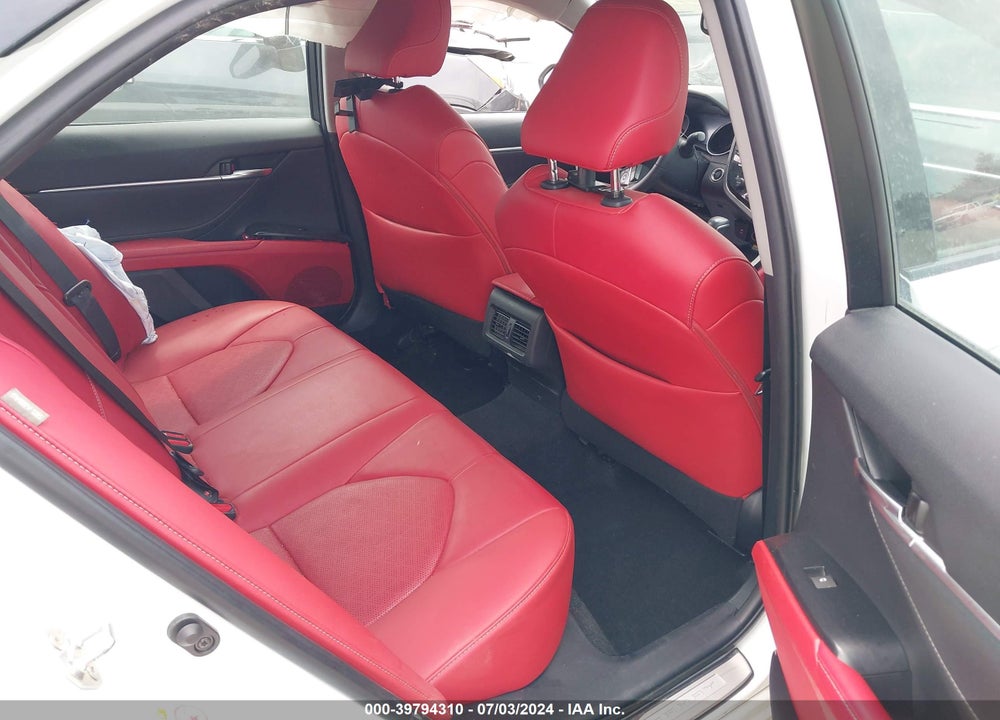 2018 TOYOTA CAMRY XSE V6 VIN: 4T1BZ1HK7JU008175