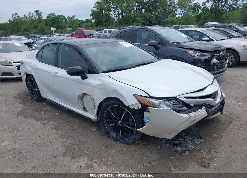 2018 TOYOTA CAMRY XSE V6 VIN: 4T1BZ1HK7JU008175