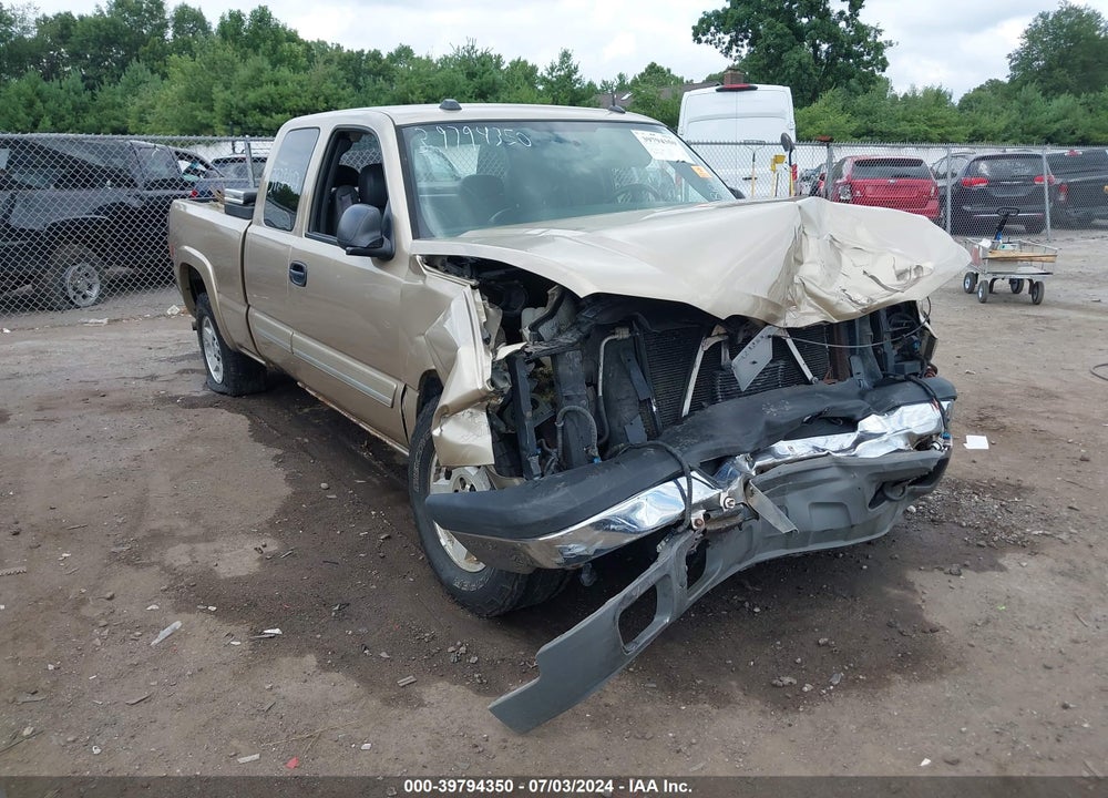 2005 CHEVROLET SILVERADO 1500 LT VIN: 1GCEK19T95E194346