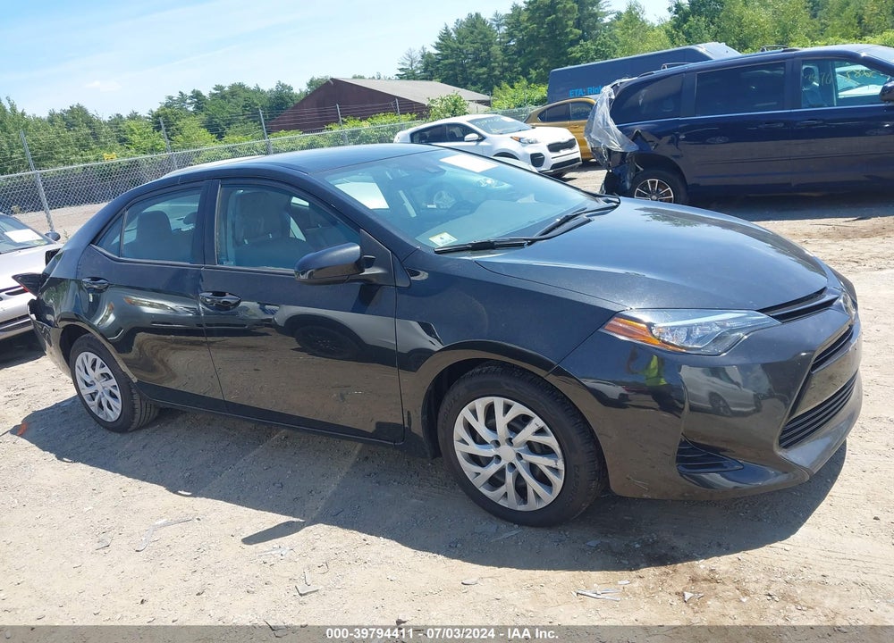 2017 TOYOTA COROLLA LE VIN: 2T1BURHE1HC816931