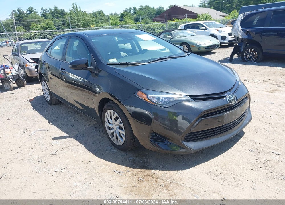 2017 TOYOTA COROLLA LE VIN: 2T1BURHE1HC816931