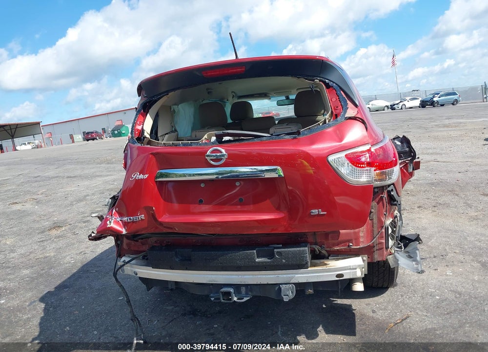 2015 NISSAN PATHFINDER SL VIN: 5N1AR2MN5FC650506