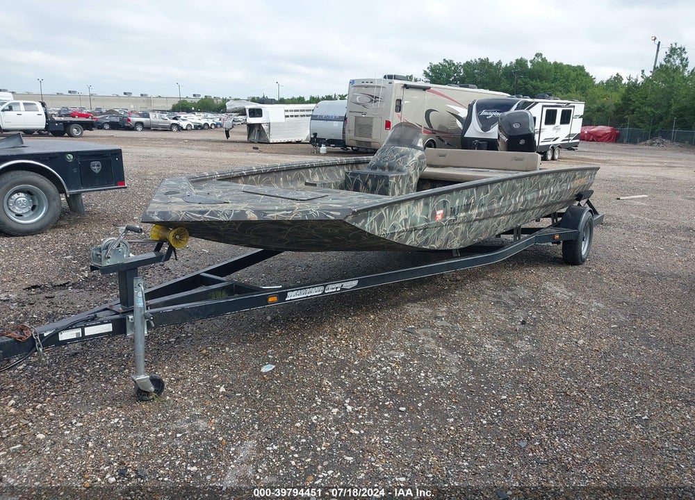 2014 EXPRESS BASSBOAT VIN: XCL02380K314