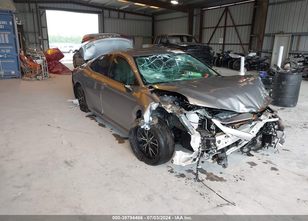 2024 TOYOTA CAMRY SE NIGHT SHADE/SE VIN: 4T1G11AK3RU908798