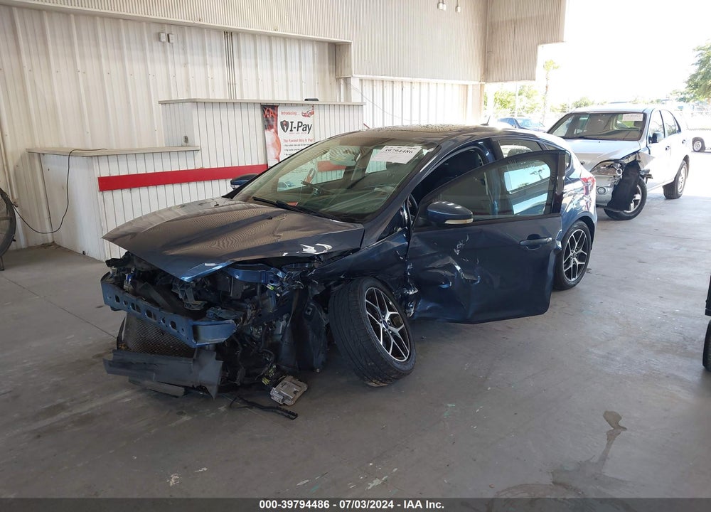 2018 FORD FOCUS SEL VIN: 1FADP3M25JL220783