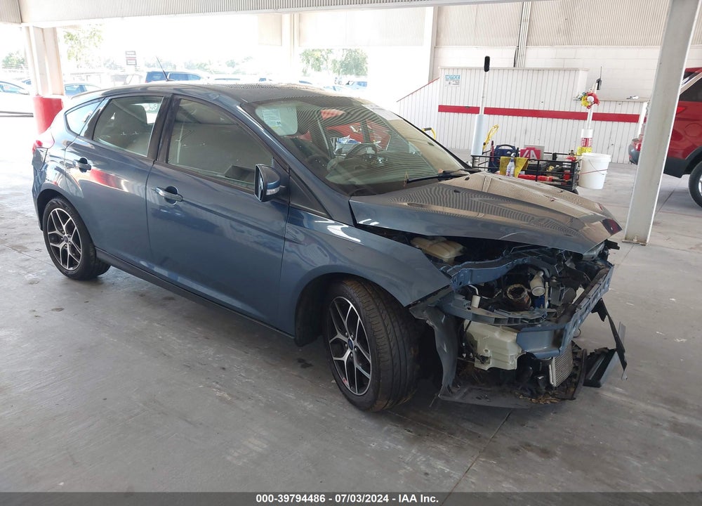 2018 FORD FOCUS SEL VIN: 1FADP3M25JL220783