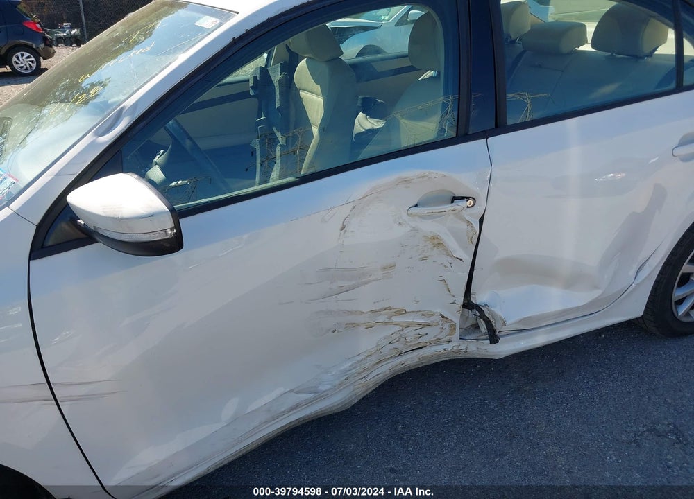 2012 VOLKSWAGEN JETTA 2.5L SE VIN: 3VWDP7AJ8CM370026
