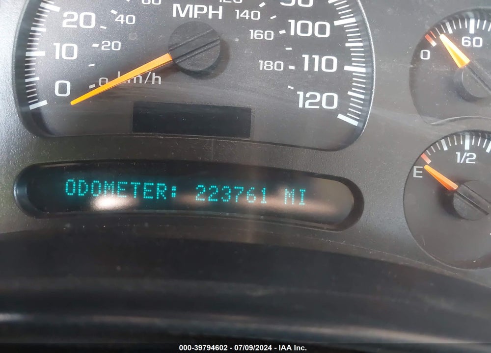 2004 GMC SIERRA 3500 SLE VIN: 1GTHK39204E398631