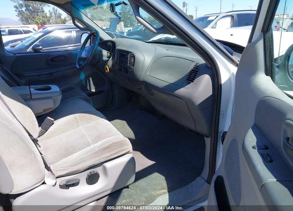2001 FORD F-150 LARIAT/XL/XLT VIN: 1FTRX17W31NB88908
