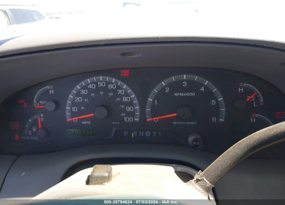 2001 FORD F-150 LARIAT/XL/XLT VIN: 1FTRX17W31NB88908