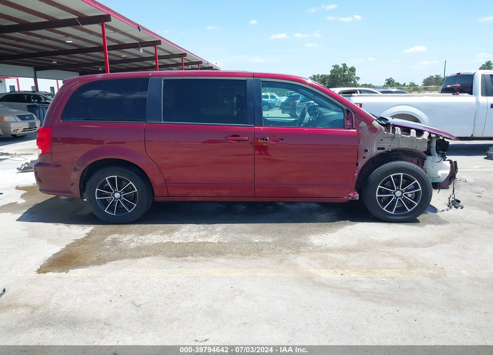 2018 DODGE GRAND CARAVAN GT VIN: 2C4RDGEG2JR196217
