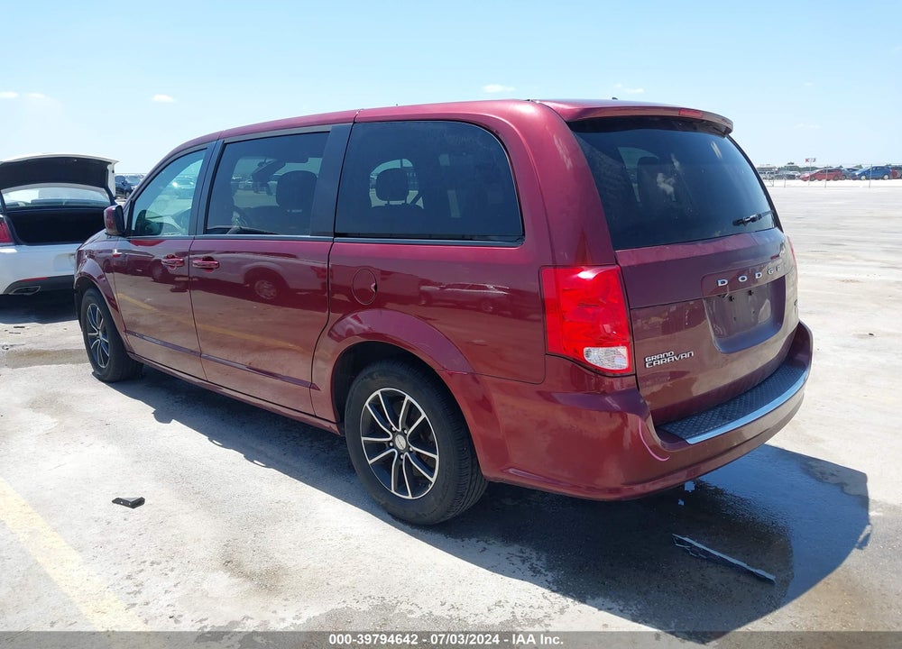2018 DODGE GRAND CARAVAN GT VIN: 2C4RDGEG2JR196217